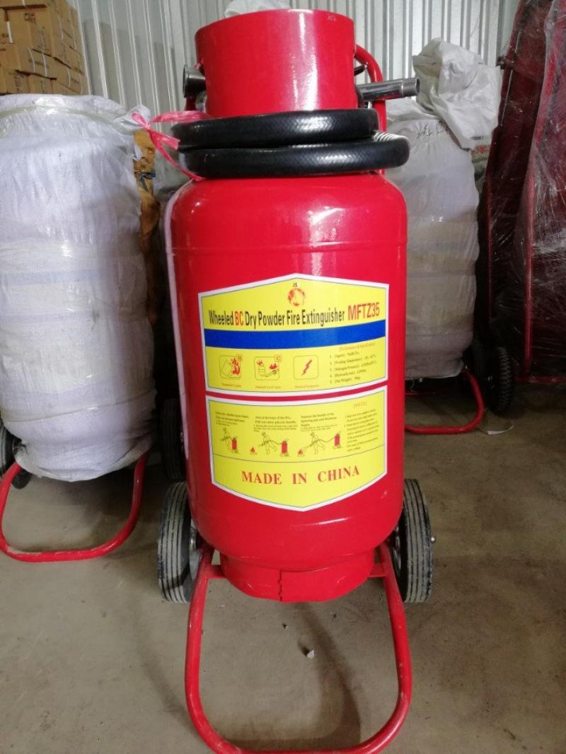 binh-chua-chay-bot-bc-35kg-mftz35-19-0-4189